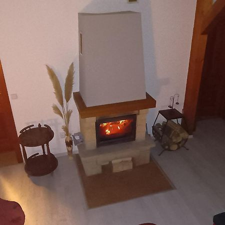 Domecek Villa Trutnov Buitenkant foto